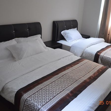 Qu Lin Resident Hotel Sibu Exterior photo