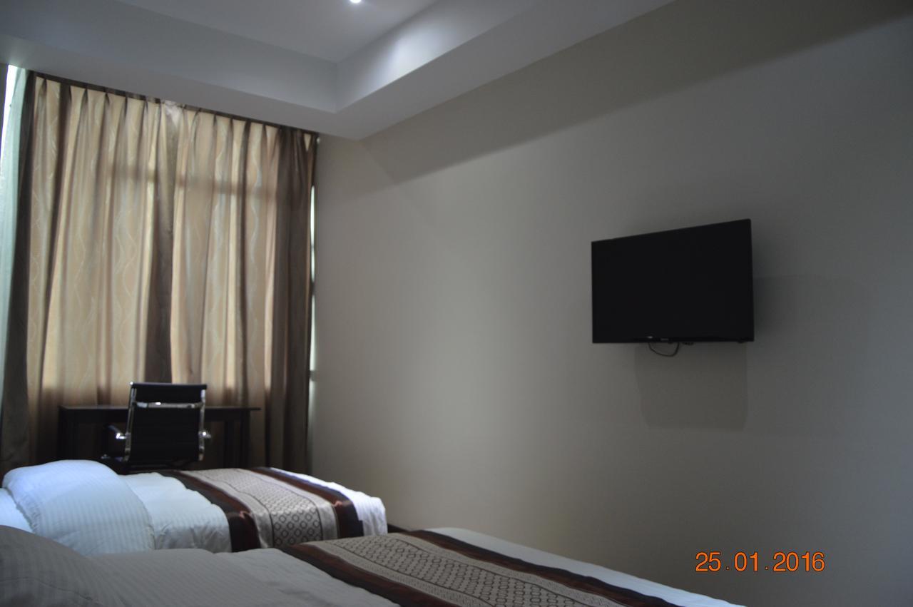 Qu Lin Resident Hotel Sibu Exterior photo