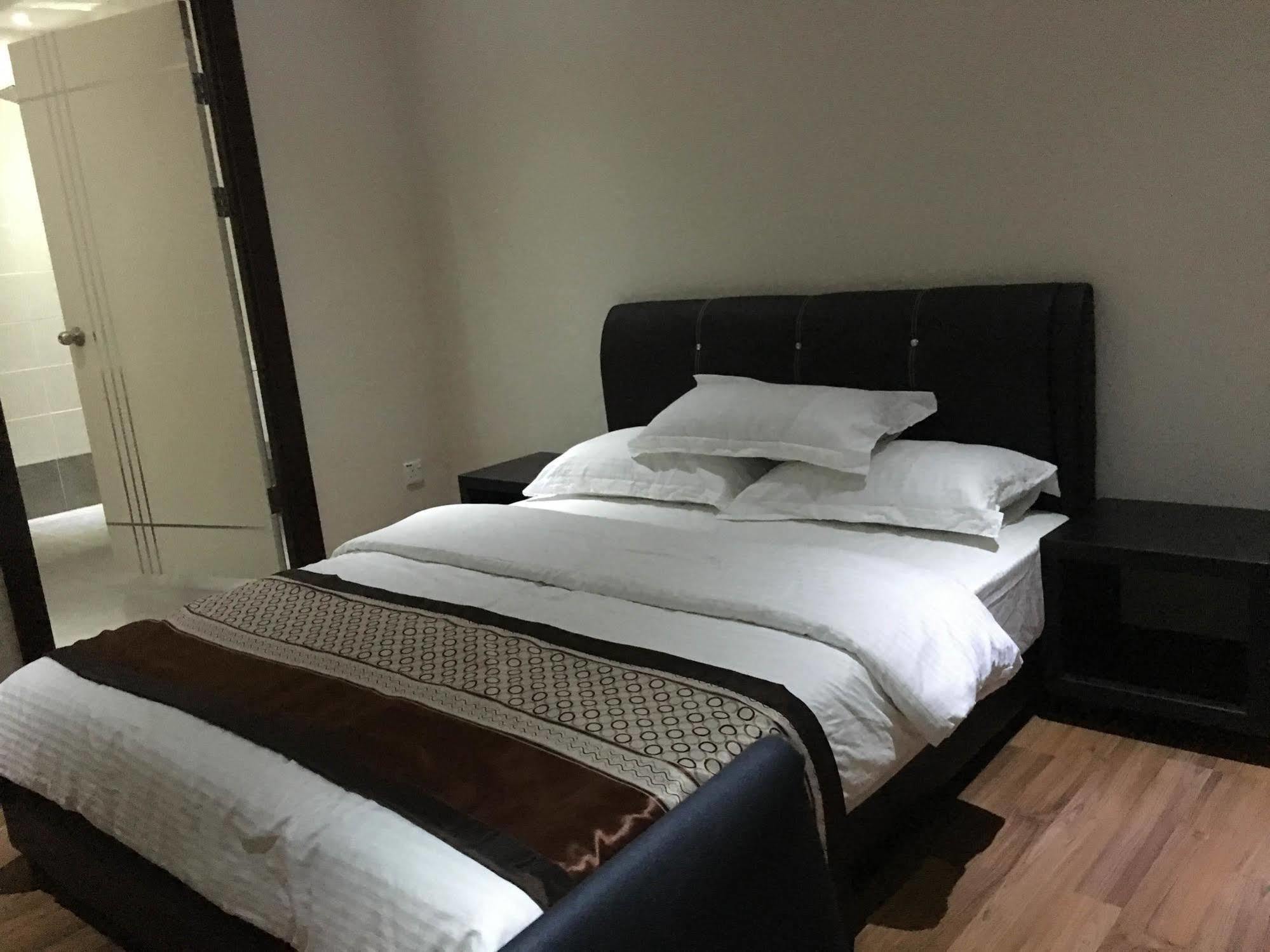 Qu Lin Resident Hotel Sibu Exterior photo