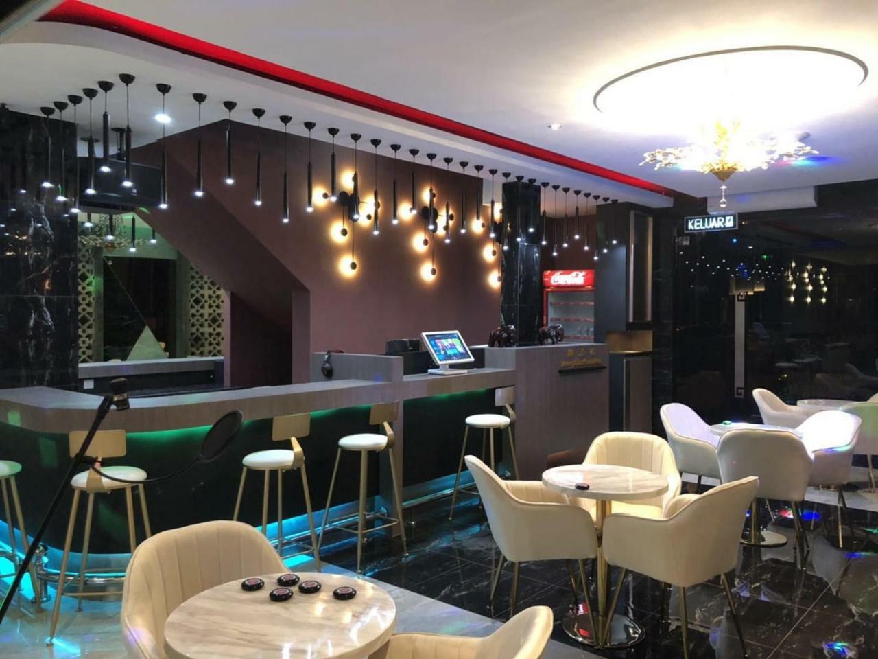 Qu Lin Resident Hotel Sibu Exterior photo